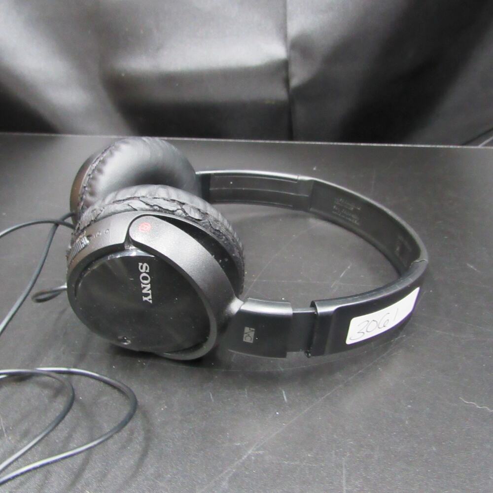 Sony wired Headphones Black